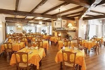 La Portes Des Cevennes ホテル 3*